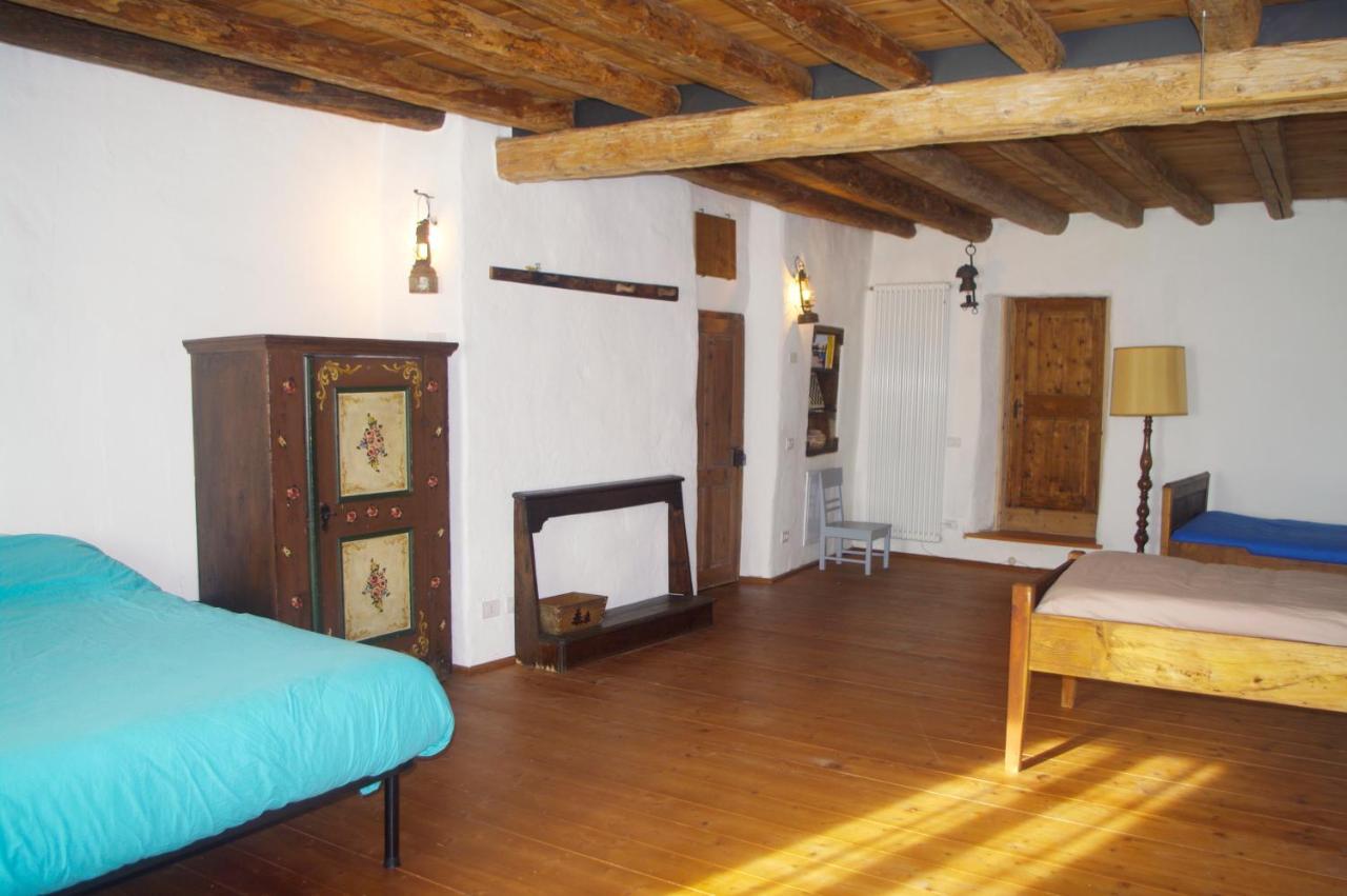 La Casa Altrui- Camere E Zona Relax Con Giardino Coredo Ngoại thất bức ảnh